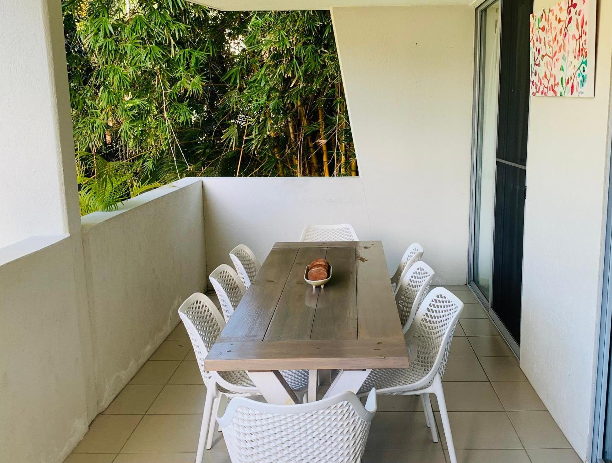 Apartment To Stadium - Perfect Location In *